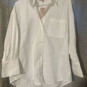 Philosophy White Dress Shirt with Classic Collar and Long Sleeves